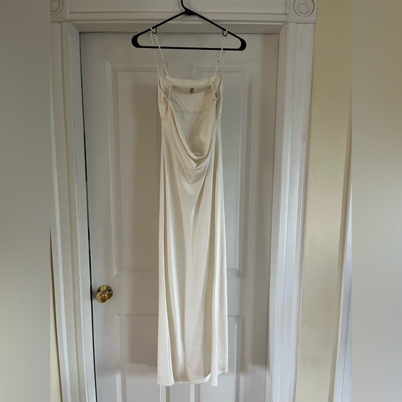 White Satin Dress - Abercrombie & Fitch - Picture 8 of 9